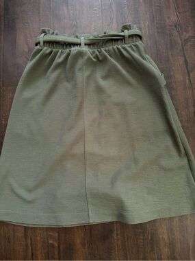 Banana Republic Olive Green A-Line Skirt with Tie Belt